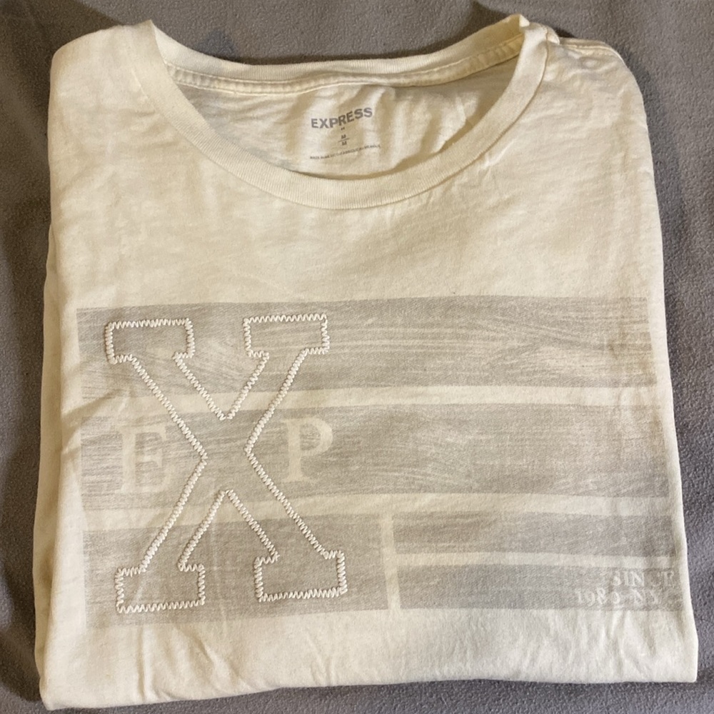 Express Short Sleeve Tee.
